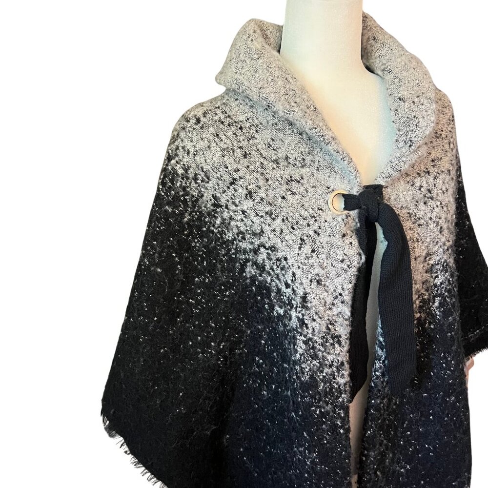 Ann Taylor Ombre Shawl Collar Poncho Cape One Size Gray Black Gradient Tie Front - Picture 3 of 6